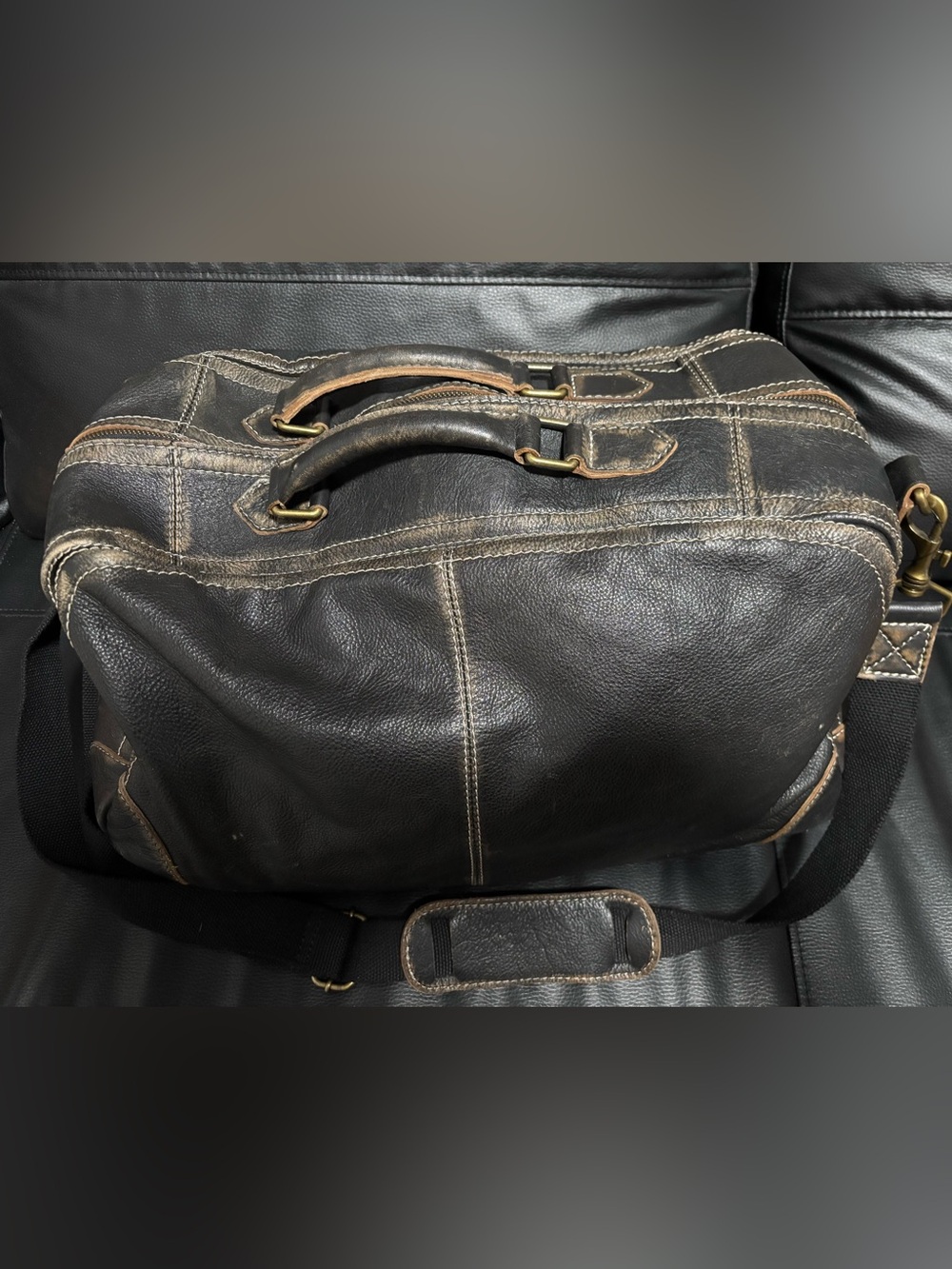 Wilsons Leather "Black Rivet" Distressed Leather Duffel Bag